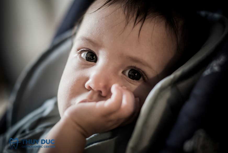 2.2. Điều chỉnh chế độ ăn và sinh hoạt 1 2.2. Điều chỉnh chế độ ăn và sinh hoạt 1