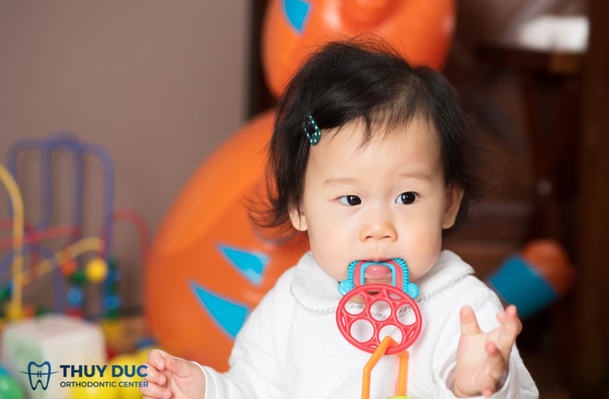 1. Cách giảm nhẹ triệu chứng ho do mọc răng tại nhà 1 1. Cách giảm nhẹ triệu chứng ho do mọc răng tại nhà 1